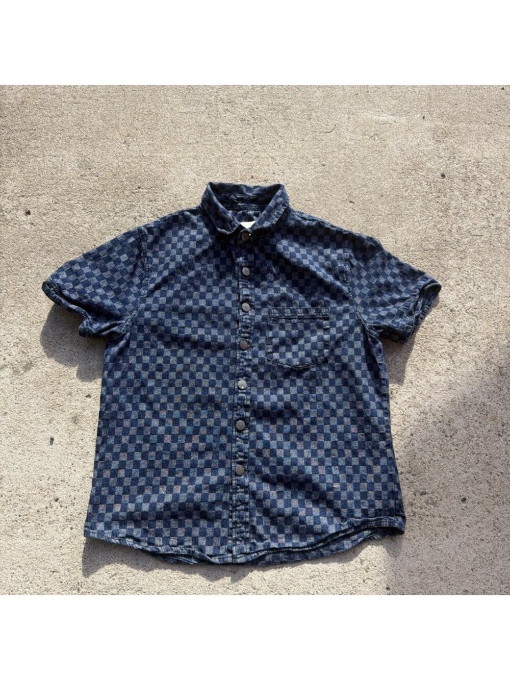 Sixxta Button Down Denim Blue Checkerboard Men Small Short Sleeve